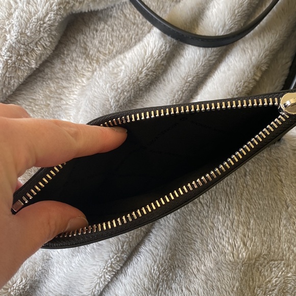 Michael Kors Jet Set 3 in 1 crossbody bag - Picture 4 of 6